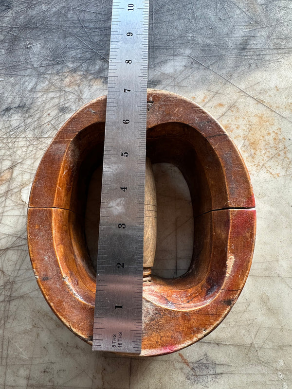 Wooden hat stretcher with ruler